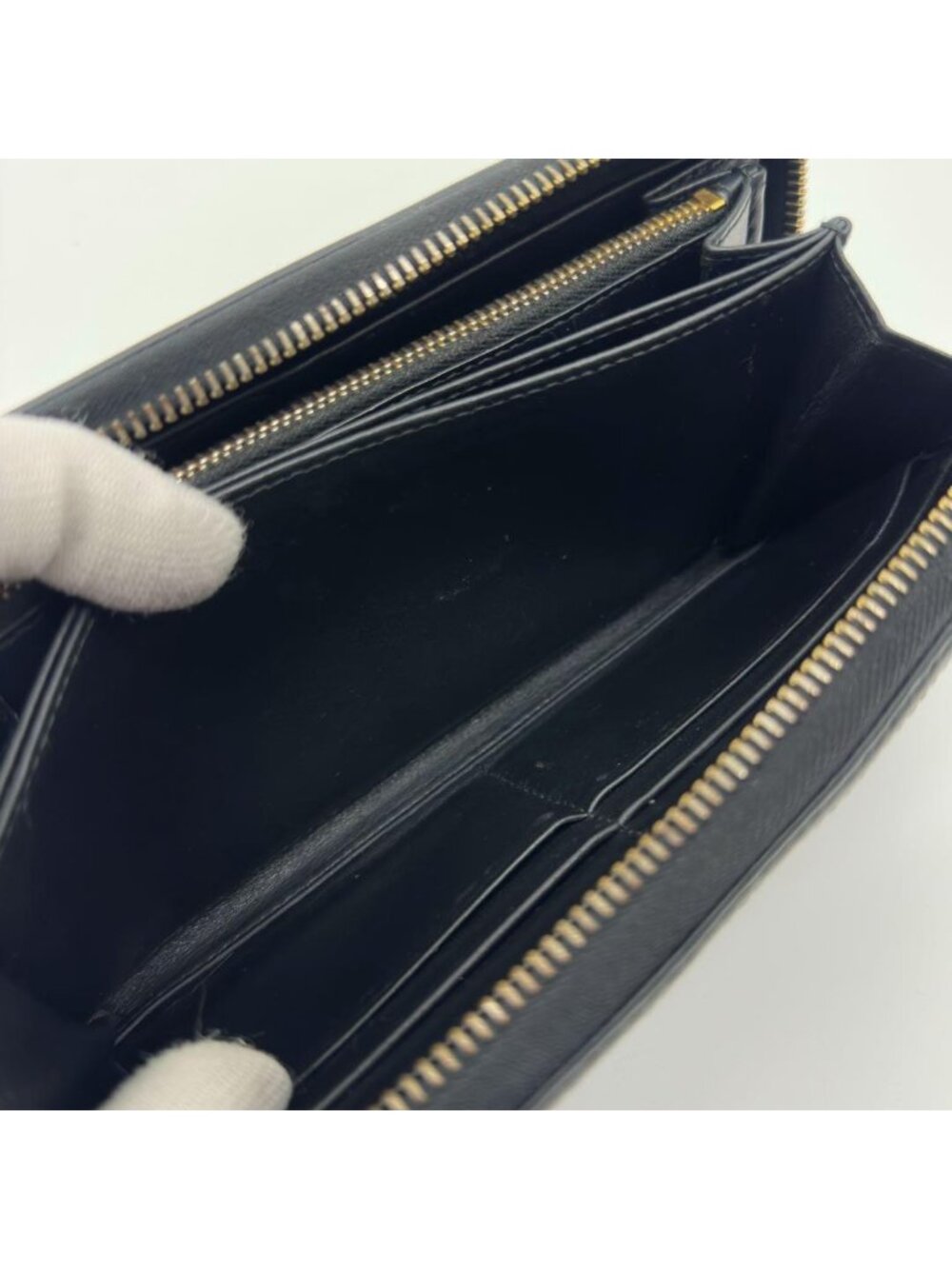 Prada Quilted Lamb Leather Zip Around Wallet Round - Picture 13 of 15